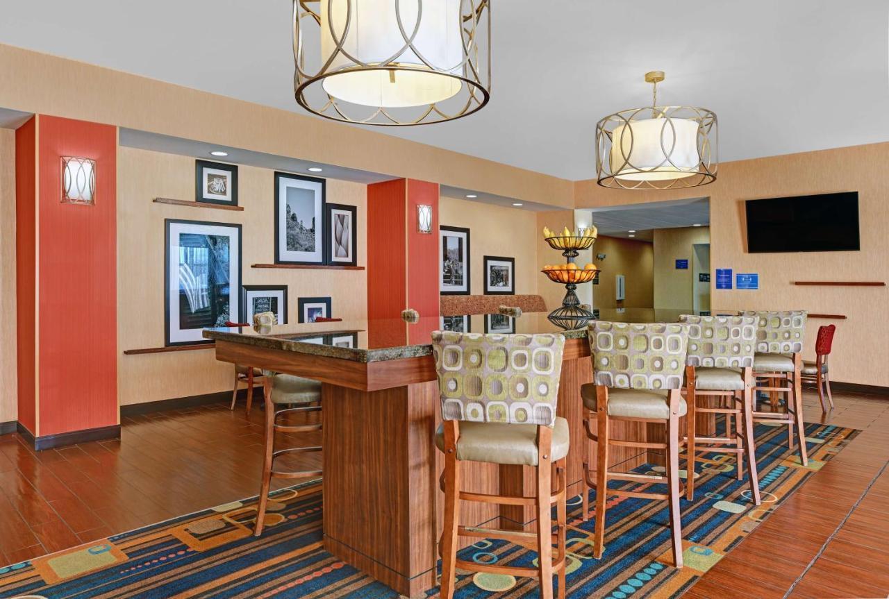 Hampton Inn Deming Exterior foto